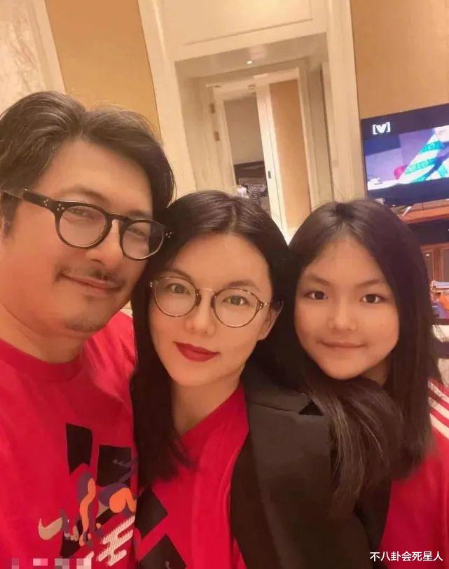 王诗龄|11岁王诗龄身高1米7，身材壮实不输爸，每月7万伙食费发育好