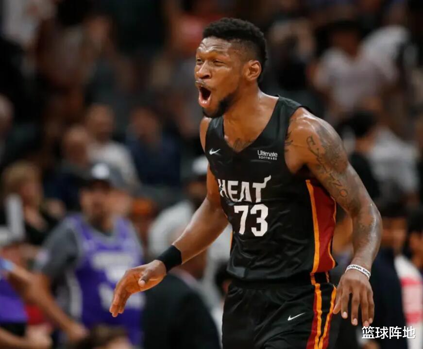 湖人队 官宣！篮网黄蜂达成交易，湖人签约亿元，勇士利好，火箭玩火上身