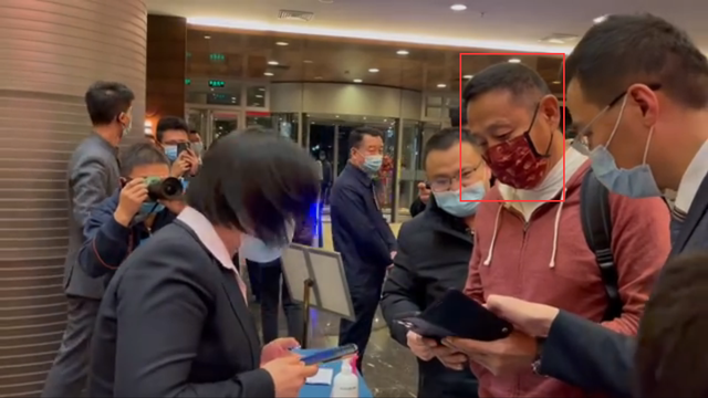 文代会|文代会正式开幕!靳东陈道明人气高,佟丽娅周涛同框,康辉显低调