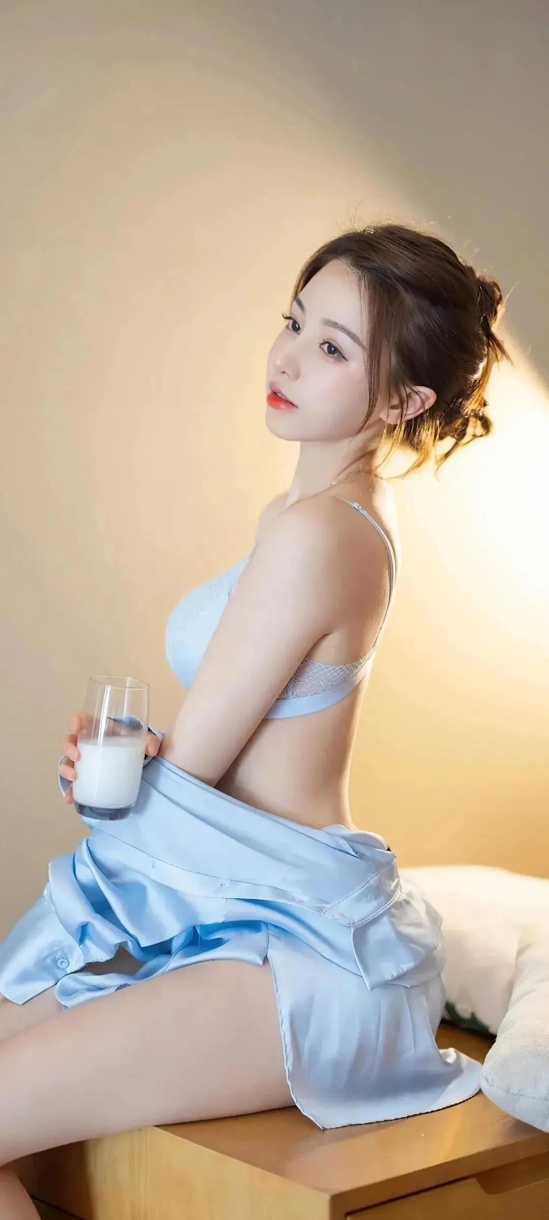 牛奶|你喝牛奶的样子，很美！