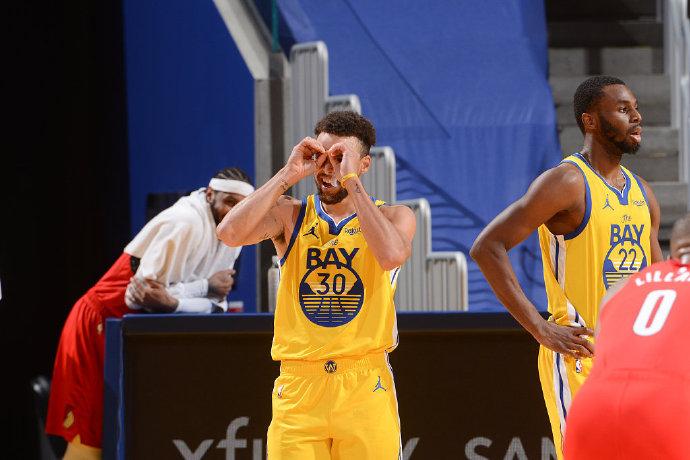 斯蒂芬·庫里|2561記！庫里超越米勒破紀錄，僅用715場太瘋狂+僅落后一位大神