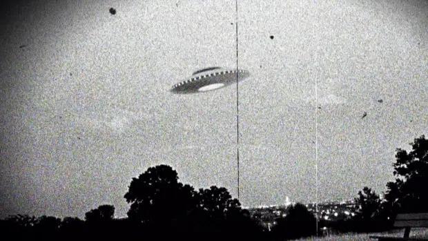 UFO|不明飞行物又出现？这次出现在英国，以令人难以置信的速度飞行