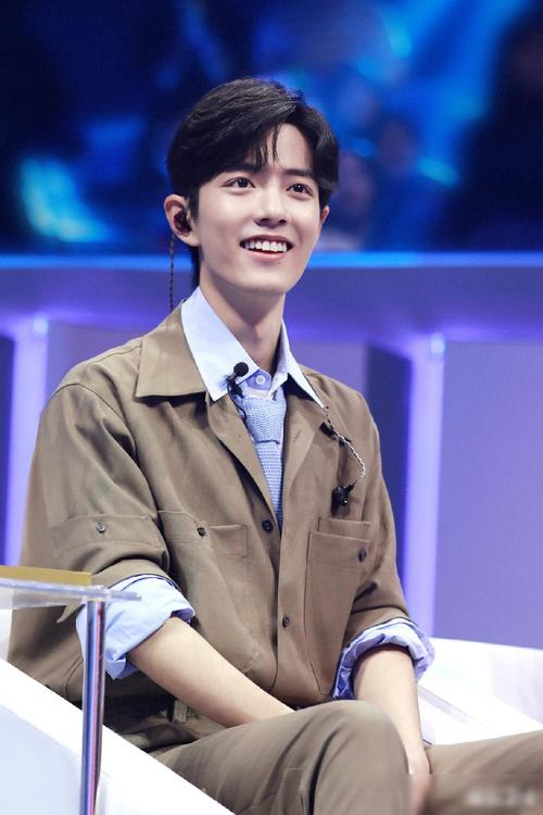 肖战|肖战——一个集外貌、身材、衣品、才华于一身的男人