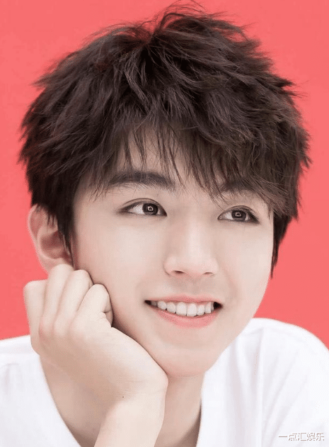 王俊凯|王俊凯直播透露视力5.2,护眼秘诀首次听说,怪不得这么优秀