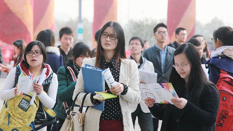 白银期货|月薪过万的人究竟有多少？985学姐说出答案，可能和你想的不一样