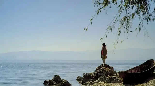 依伊爱阅读|傻傻的我,傻傻的活