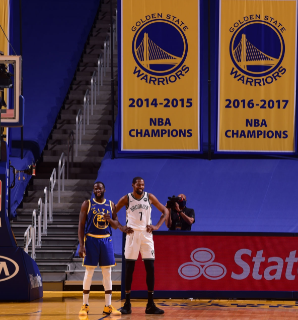 詹姆斯·哈登|19+8+16！哈登疯狂喂饼“狂刷”助攻，搭档杜欧体会到库里式幸福！