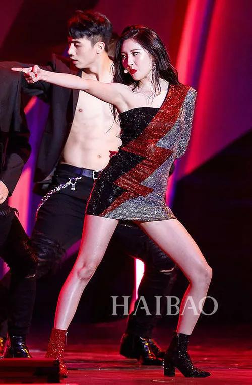 花影爱花 “南韩第一腿精\＂明星李宣美，12岁进女团赚钱养家，给经纪人打钱