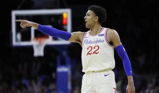 76人队|76人三换一交易塔克，火箭再得首轮选秀权