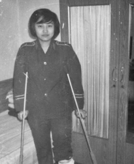 育儿心课堂|女保镖边梅：是警花亦是第一夫人的好朋友，父亲去世后活出自我