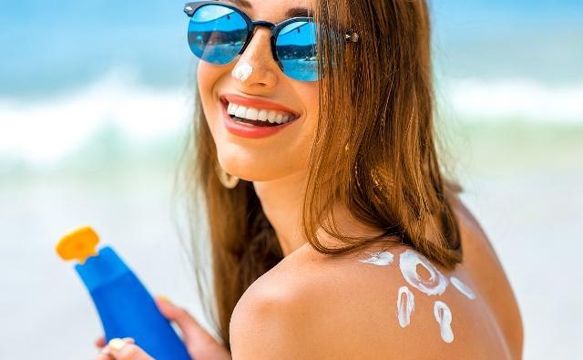 精品时尚国|3款平价好用的防晒喷雾,对抗炎炎夏日,让你安心防晒毫无压力