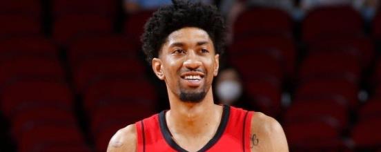 火箭队 火箭4人将离队！休城重建现曙光，空间硬吃一明星，即可完成重建