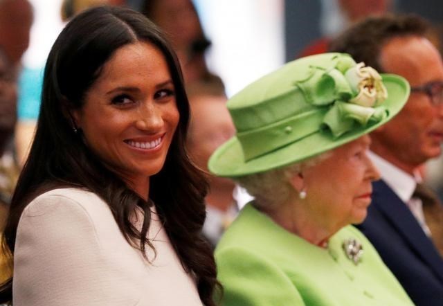 伊丽莎白二世|暗斗！梅根超越女王凯特，成最具影响力王室成员，女王给孙女助威