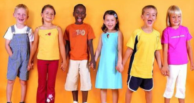 SpaceX|黄种人、黑种人和白种人之间，为什么就没有生殖隔离呢？