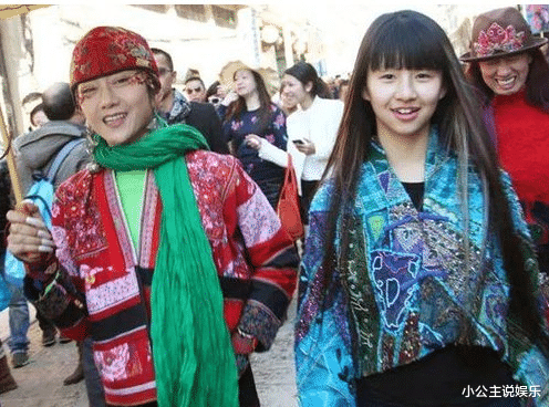 杨丽萍|22岁小彩旗彻底放飞自我，杨丽萍对她己经失去控制，如今成这样