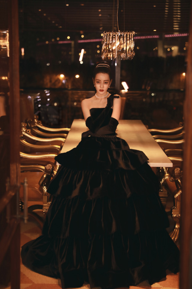 迪丽热巴|终于!迪丽热巴杨洋《你是我的荣耀》播出时间曝光,上星或成问题