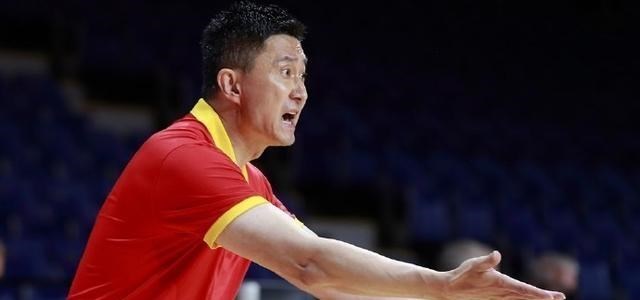 吴有情聊|杜锋气急败坏，冲大鸟怒吼！沈梓捷怒怼，中国队内讧，自乱阵脚