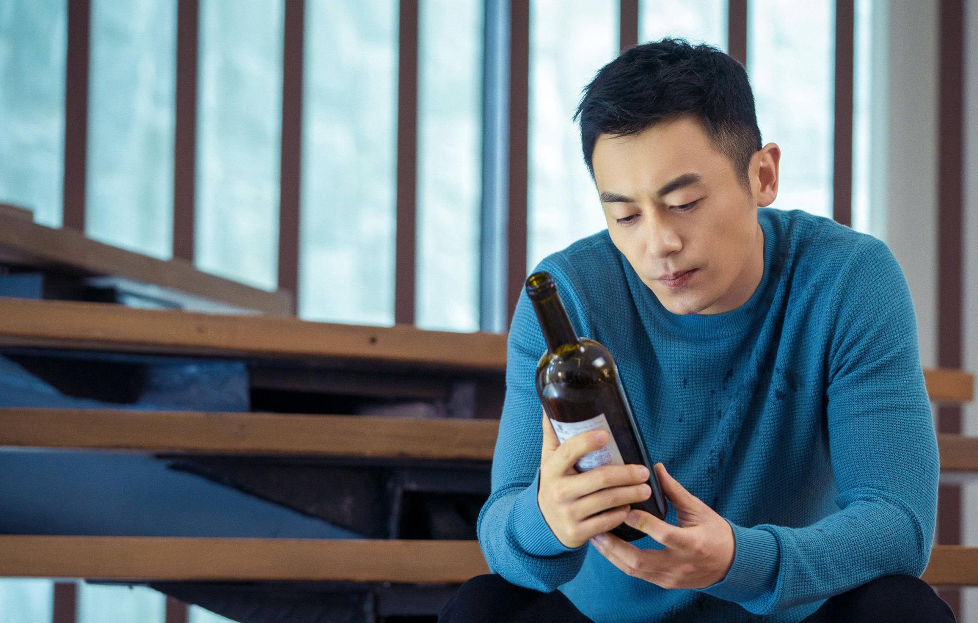 |《赖猫的狮子倒影》:从这两点入手,锁定幕后主使,他嫌疑最大!