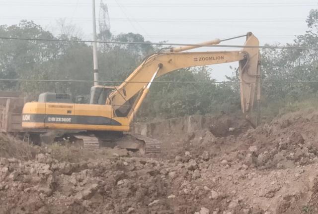 放开双手|农村一亩地20万买断所有权,你愿意卖吗?