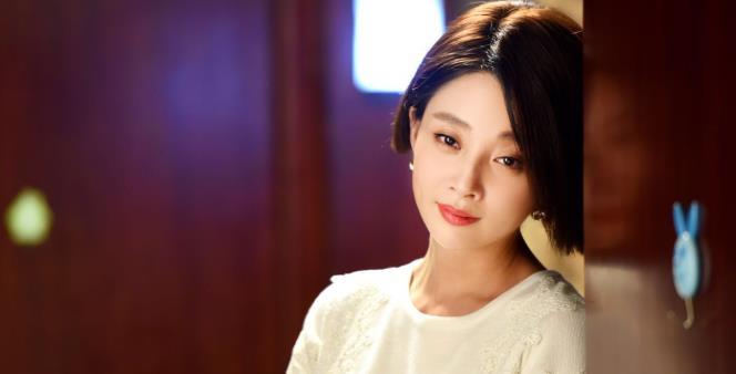 殷桃|41岁的殷桃依旧少女感满满，事业如鱼得水，感情却“一地鸡毛”