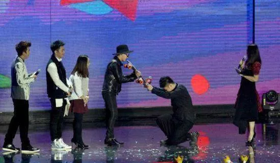 杜海涛|相恋八年不娶沈梦辰，杜海涛撕下了他憨厚的假面具