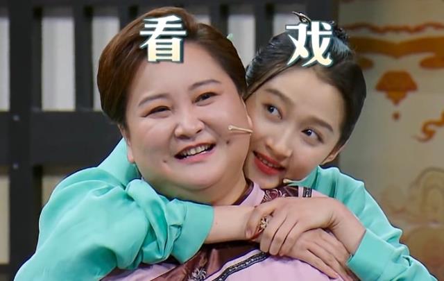 华晨宇|华晨宇的抑郁症有多严重, 镜头放大拍他的脸部状态，确定30岁？