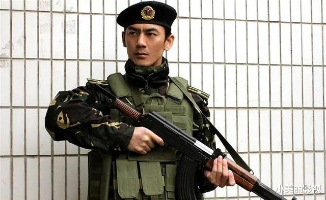 军人|油头粉面就不要演军人了！这15位演员告诉你，什么才是硬汉