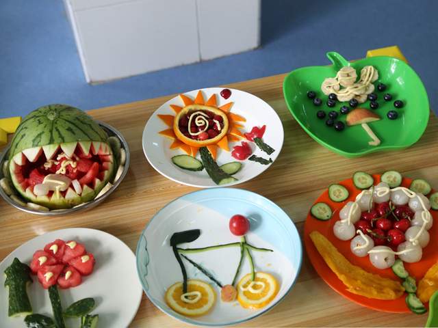 Hi家有小甜椒儿|让宝宝吃火龙果和西红柿3个月,宝宝只长高1cm,家长要引以为鉴啊