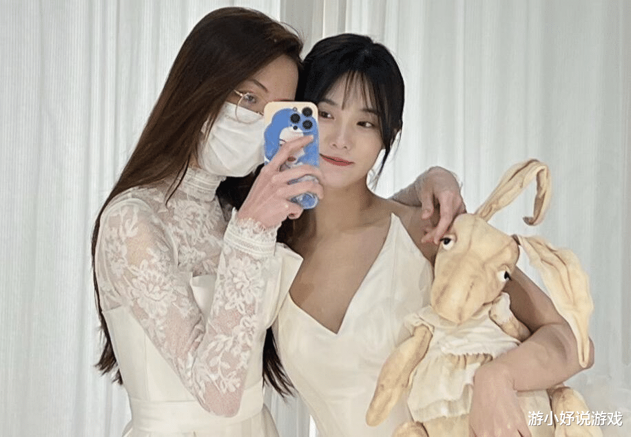ig|小钰、希然晒照婚纱裙，大长腿占满整个屏幕，粉丝催婚IG双C