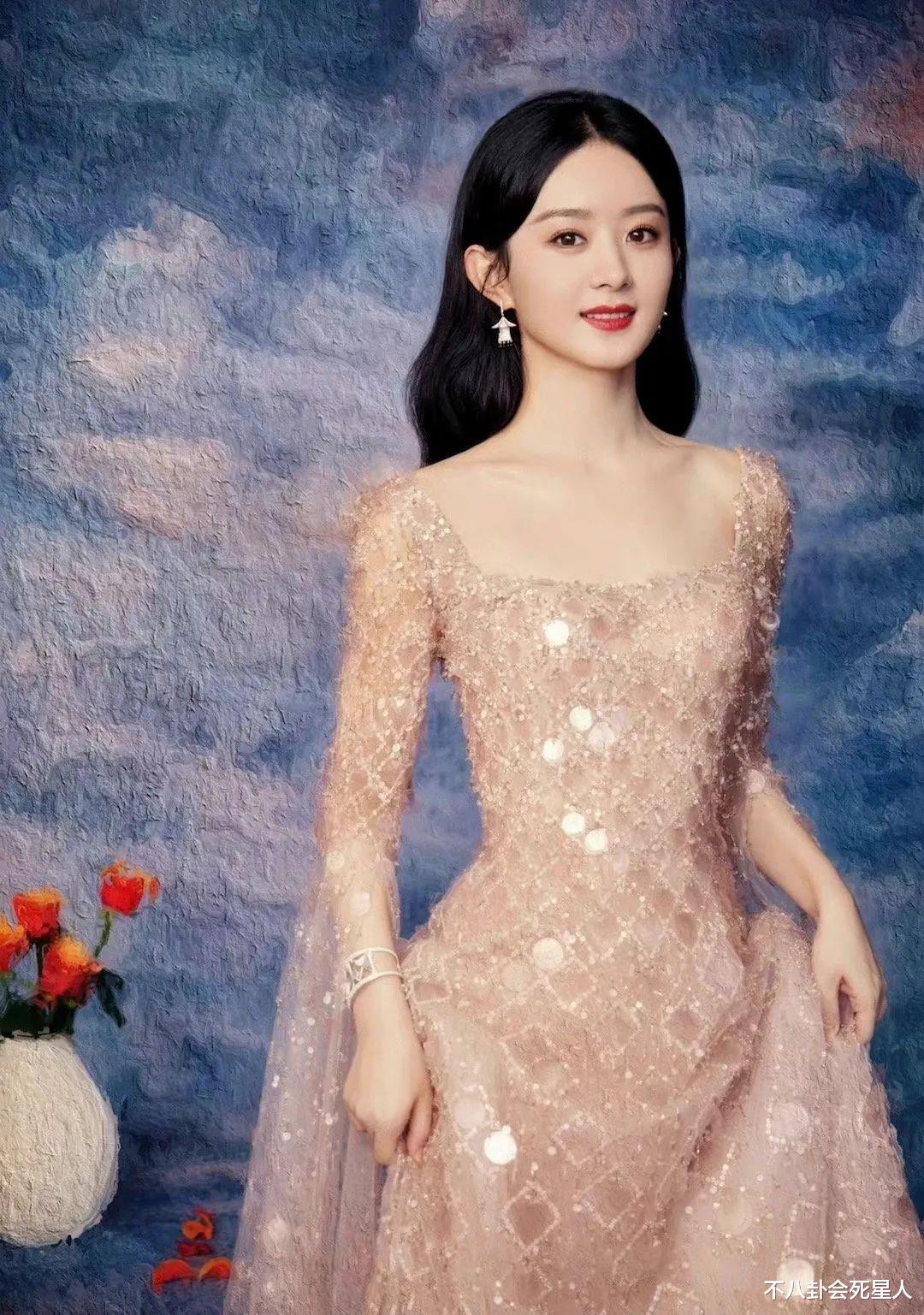 中秋晚会|中秋晚会女星神仙打架：刘诗诗头顶“大球”，赵丽颖与景甜撞衫