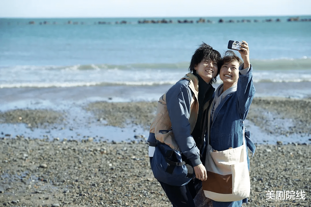 章泽天|连续六周票房冠军，今年最好的爱情片，我投它一票