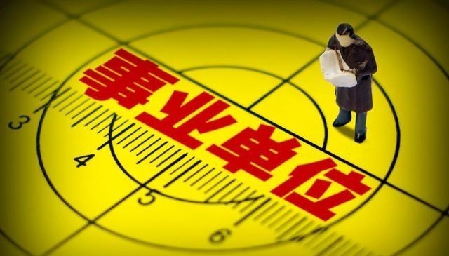 军校|参军入伍并非只有考上军校才有“出路”，还有4条路可走，望周知