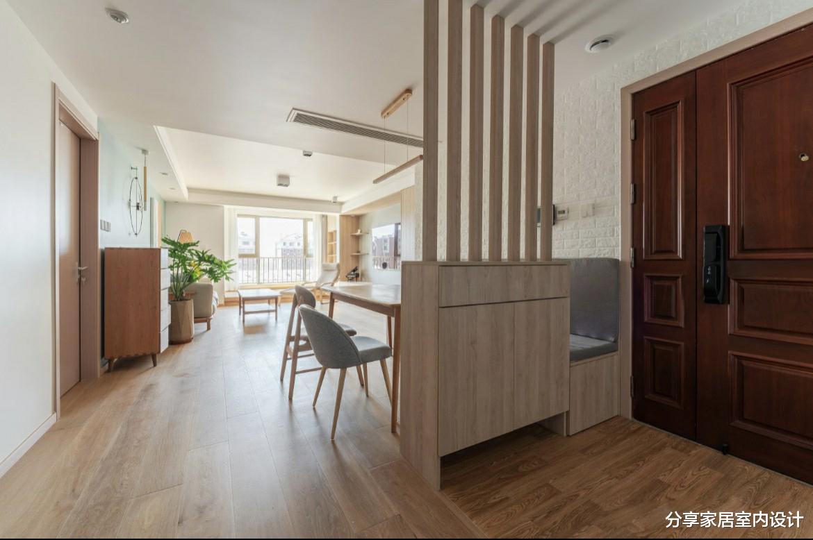 135平三居室，夫妻俩花大量心思设计，打造一家四口幸福新生活