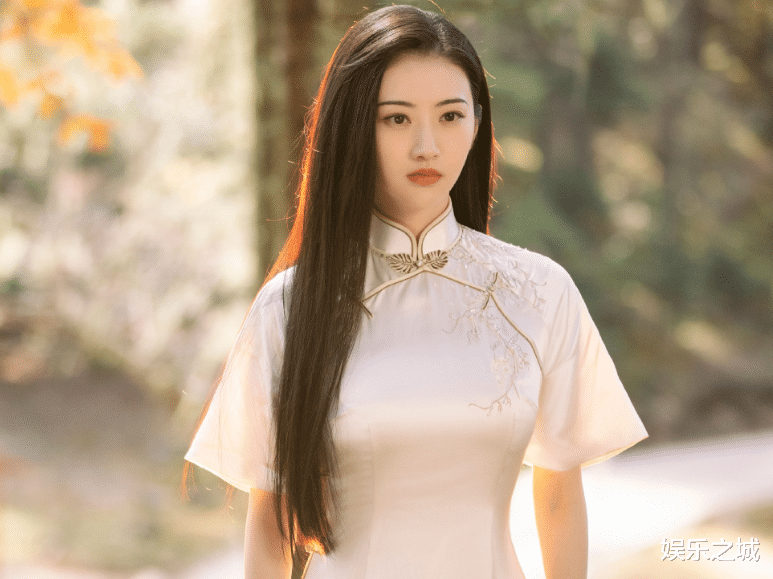 那英|那英新综艺宣传片演司藤，景甜亲自认证，更抢眼的是张彬彬评论！