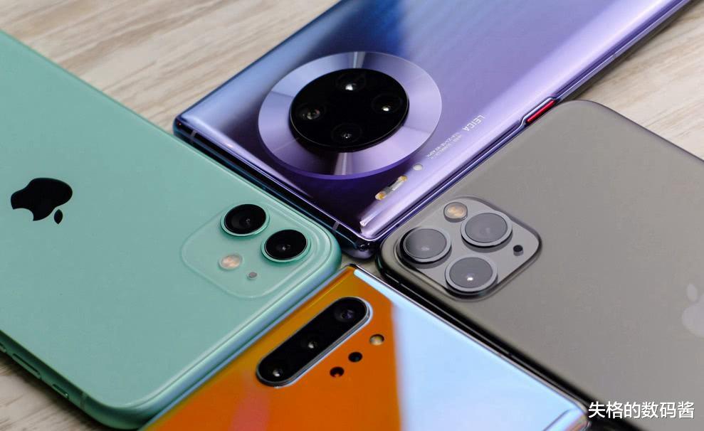 華為|為什么很多人嘴上說著買華為，背地里卻入手了iPhone13，很真實