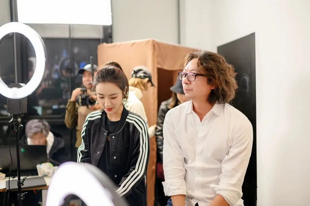 薇娅|一个主播，欲望缠身