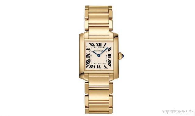 长椅|哈里王子老婆梅根·马克尔阅读《长椅》, 挽起袖子露出珠宝首饰