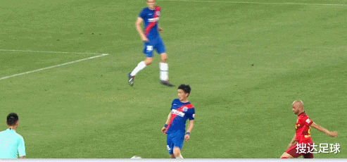 點(diǎn)球|中超又1巨大爭議！主裁判被7人圍攻：明顯點(diǎn)球不判+導(dǎo)演壓哨絕平