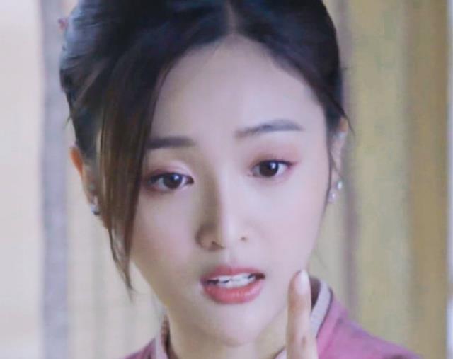 吴宣仪|吴宣仪首部电视剧开播，搭戏肖战好合眼，炸裂演技如年轻刘亦菲