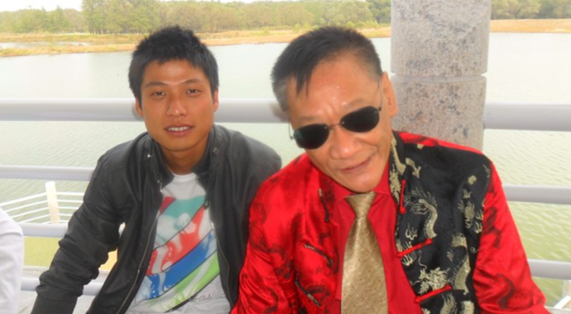 知否知否应是绿肥红瘦|2015年“恶汉”何家驹去世，3天输光全部家产，无儿无女无墓碑