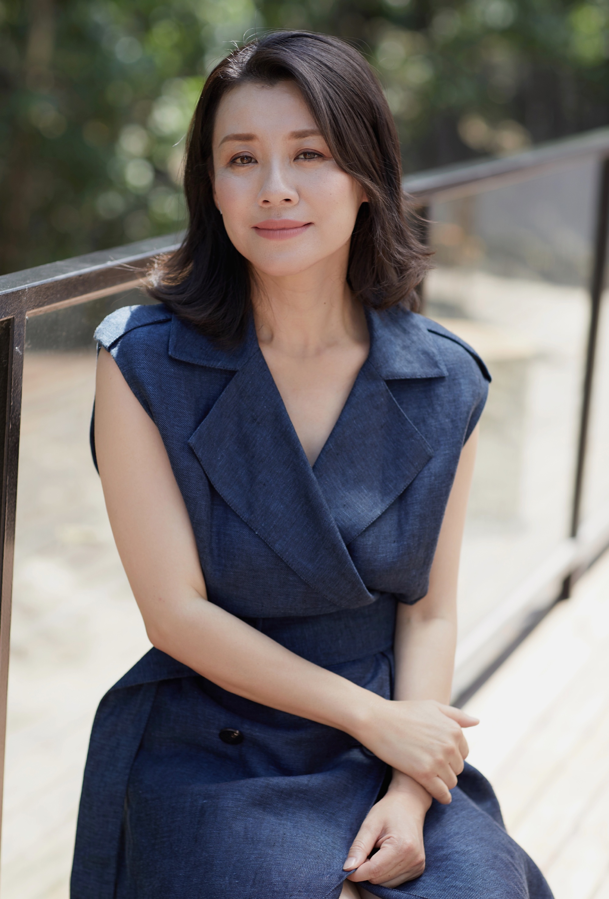 张黎|女星刘琳:中年走红,被名导拒绝结婚后患抑郁症,39岁艰难做妈妈