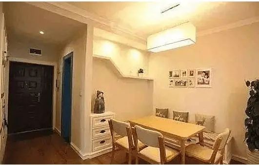 榻榻米|老公装修也太聪明了!在阳台上装一个榻榻米,立马多出一间房!