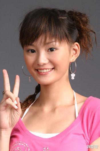 馨子|18岁花钱砸成女主走红，黄圣依为她作配，35岁破产沦为柜姐