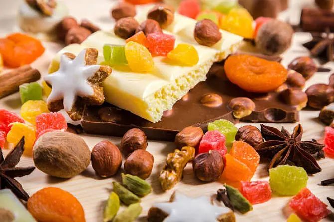 饮食|“管住嘴”、“迈开腿”，还能预防近视？