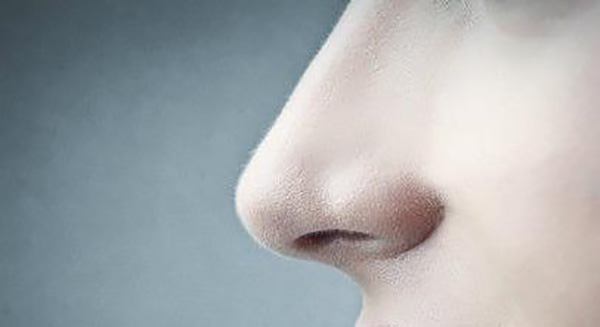 普济良医 驱走外寒，治好鼻炎。