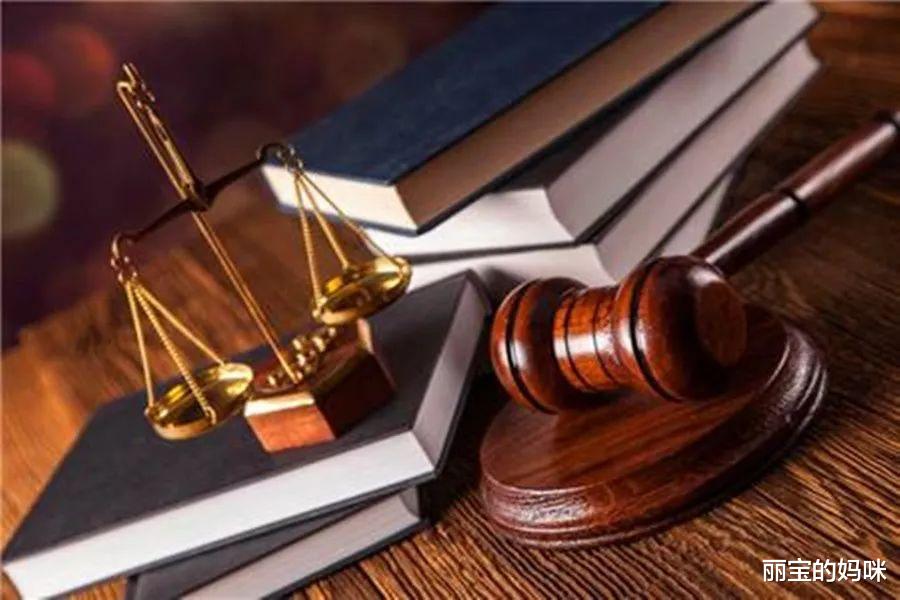 丽宝的妈咪|老一辈眼中有“钱途”的专业，实则已经开始走下坡路，考生别乱选