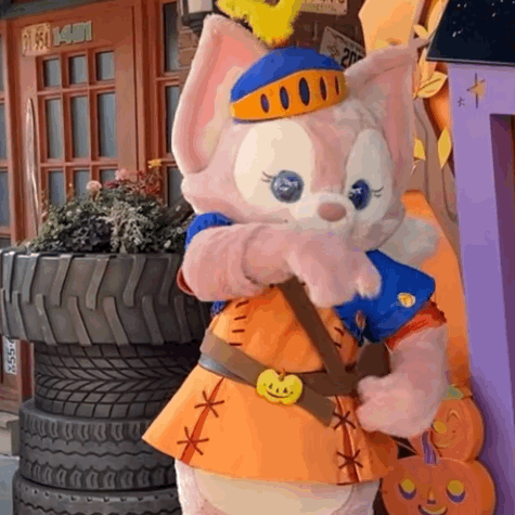 奥黛丽·赫本|知名“女星”爆红三个月后，1条偷拍视频流出，网友：真下头！