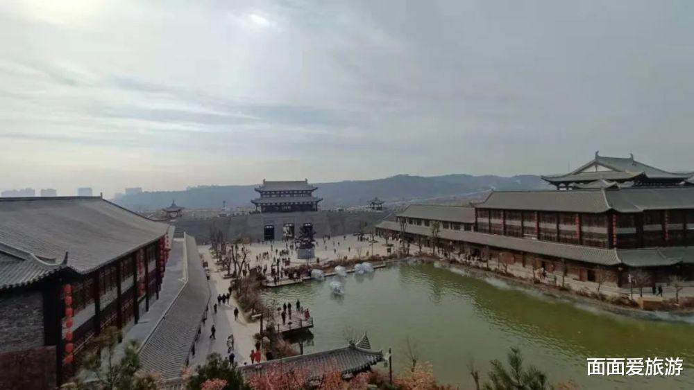 珠峰 洛阳投资30亿建造古镇,占地5000多亩,预计能带动周边的村庄致富