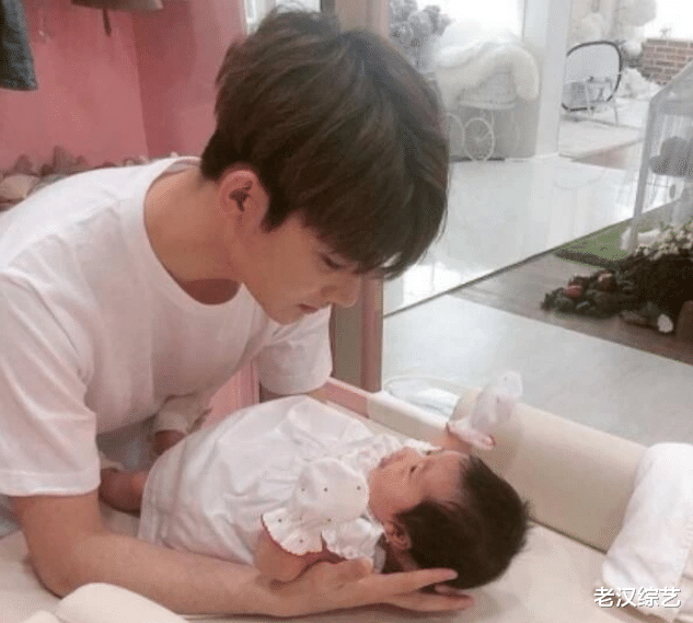 咸素媛|咸素媛成功挽回小18岁老公，陈华晒女儿出生照：重新开始，再次努力
