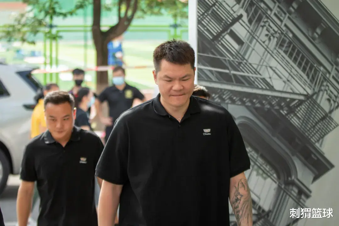 篮球|他们，一手打造顶级半职业俱乐部！让球员们有了一个家！